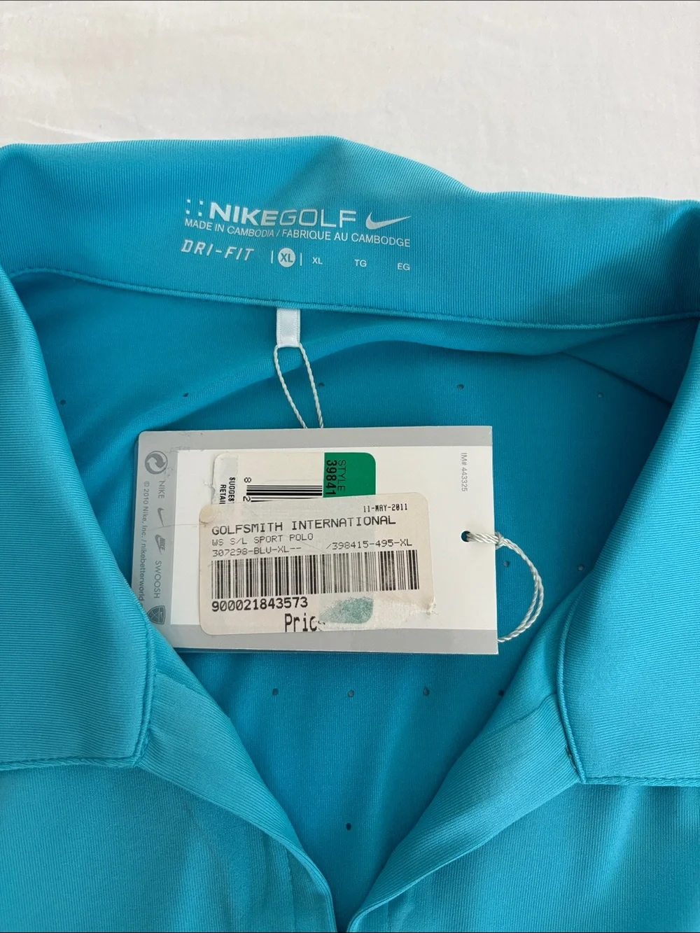 Nike Women’s Sleeveless Polo Tank Top in Teal Blue